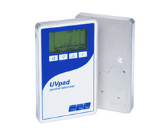 ポータブル紫外線分光放射計　UVPad