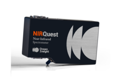 Ocean Optics社　NIRQuest+ 近赤外用ファイバマルチチャンネル分光器