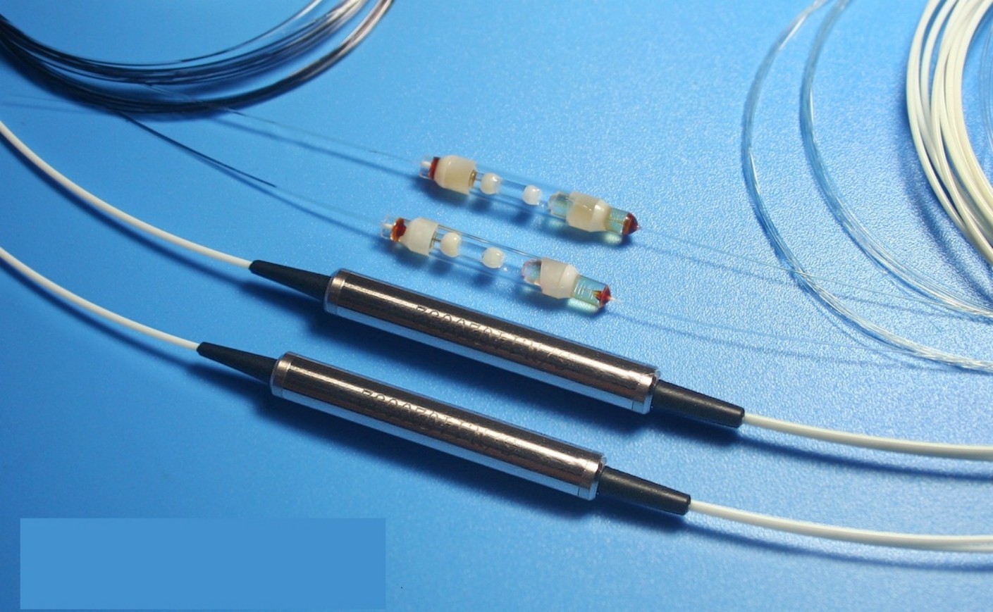 ONLINE OPTICAL ISOLATOR/ISOLATOR CORE