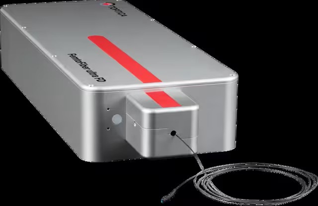 Mini2P用フェムト秒ファイバーレーザー