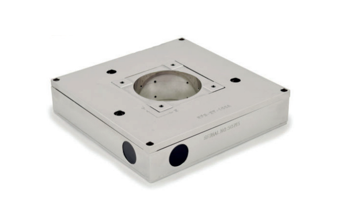 NPS-XY-100A　スーパーインバー製　100µm x 100µm ピエゾXYステージ