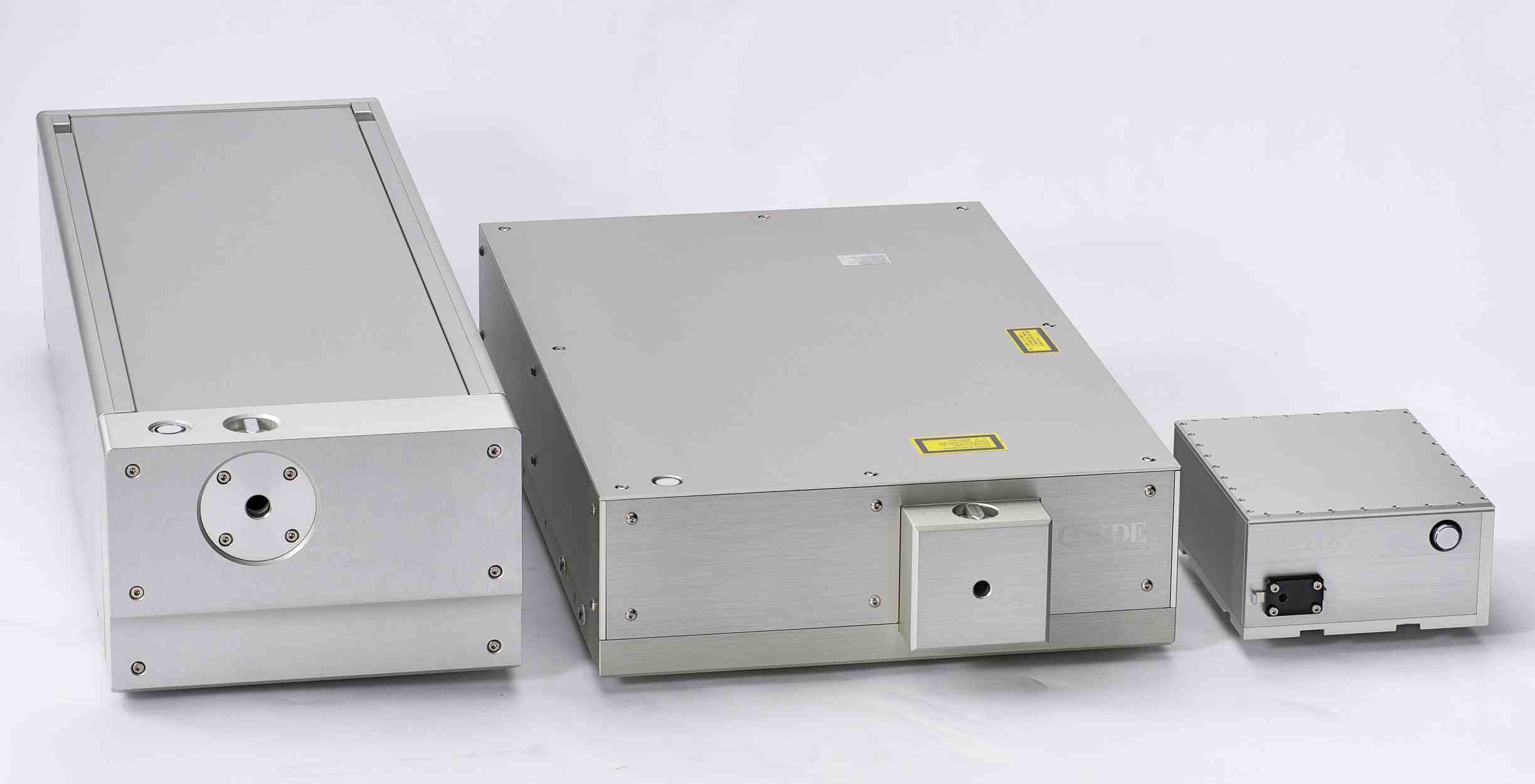 【Frequad シリーズ】連続波DUV単一周波数レーザー 213/257.5/266nm