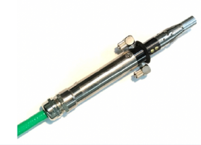 レーザー伝送用光ファイバ