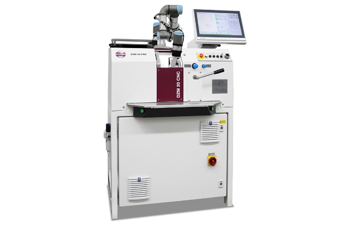 Micro Optics Centering Machine